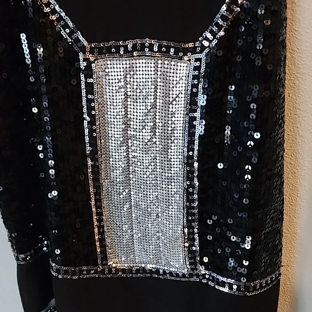 Express Sparkly Top - Picture 3 of 11